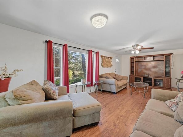 3334  Sheldon Avenue , Dallas Texas 75211