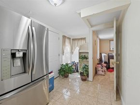 3334  Sheldon Avenue , Dallas Texas 75211