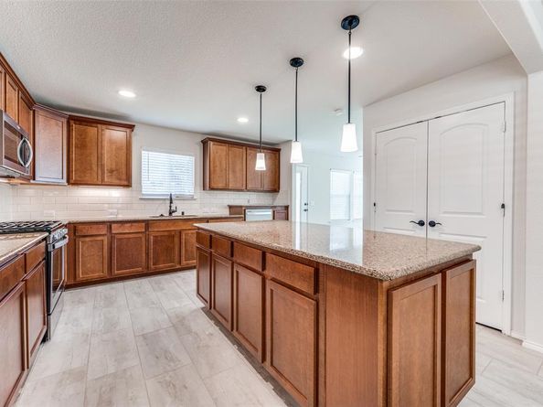 7613  Heritage Drive , Little Elm Texas 76227