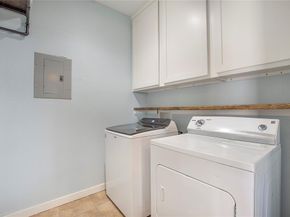 1519  Lansford Avenue , Dallas Texas 75224