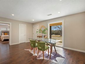 1519  Lansford Avenue , Dallas Texas 75224