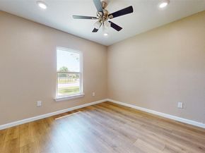 3201  Lakeland Street , Fort Worth Texas 76111