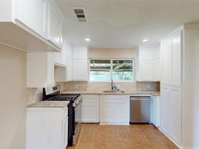 3201  Lakeland Street , Fort Worth Texas 76111