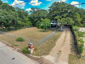 5325  trentman Street , Fort Worth Texas 76119