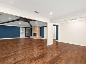 9552  Timberleaf Drive , Dallas Texas 75243