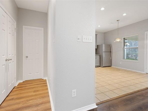 6306  Pool View Drive , Dallas Texas 75249
