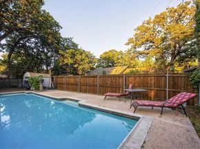 2501  Warren Lane , Fort Worth Texas 76112
