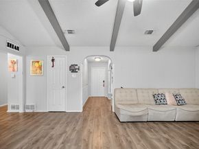 2501  Warren Lane , Fort Worth Texas 76112