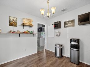 2501  Warren Lane , Fort Worth Texas 76112