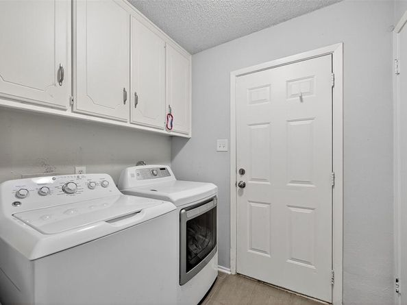 2501  Warren Lane , Fort Worth Texas 76112