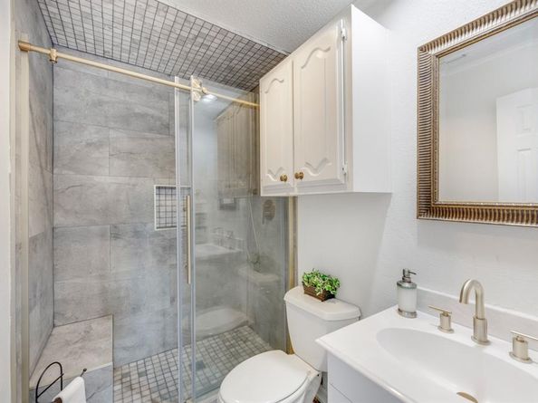7204  Debbe Drive , Dallas Texas 75252