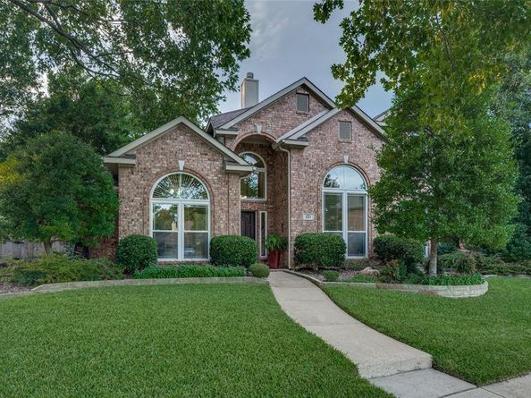 321  Fairway Meadows Drive , Garland Texas 75044