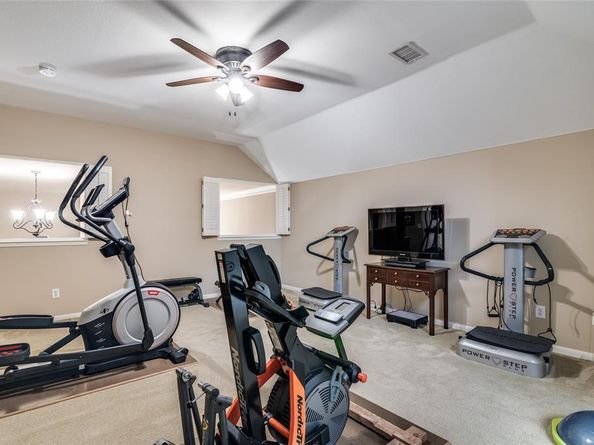 321  Fairway Meadows Drive , Garland Texas 75044