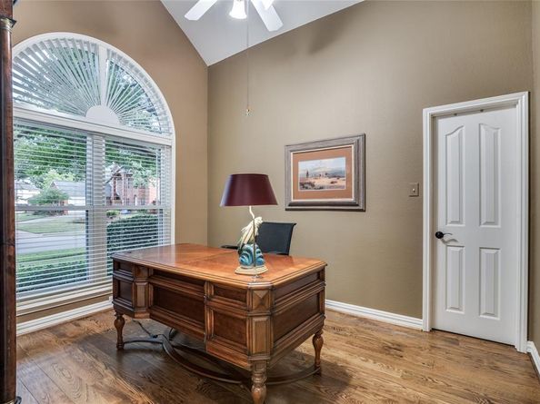 321  Fairway Meadows Drive , Garland Texas 75044