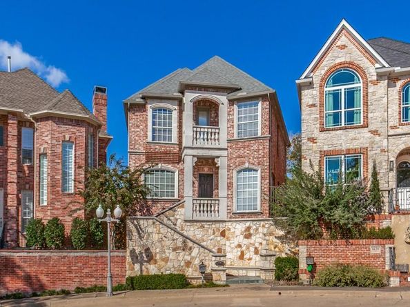 8635  Royalbrook  , Dallas Texas 75243