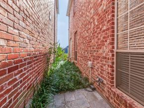 8635  Royalbrook  , Dallas Texas 75243