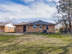 739  Royal Crest Drive , Mesquite Texas 75149