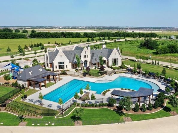 2616  Paddington Drive Drive , Celina Texas 75009