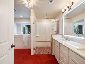 6012  Englishoak Drive , Arlington Texas 76016