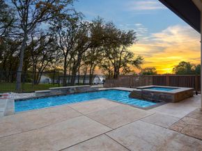 6012  Englishoak Drive , Arlington Texas 76016