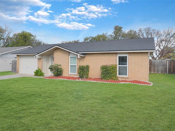 1813  Overglen Drive , Plano Texas 75074