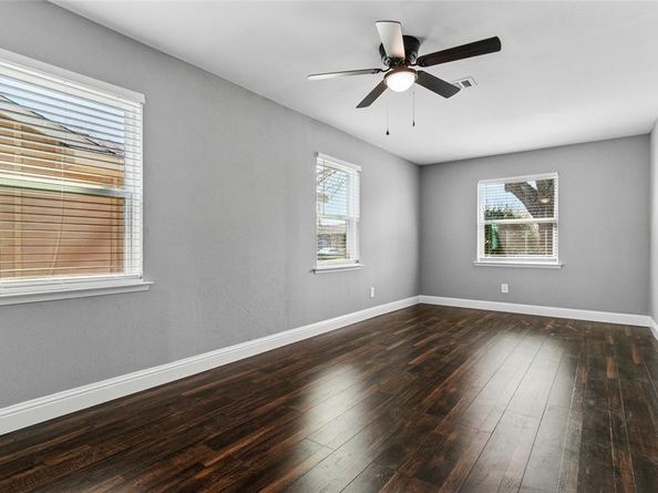 4009  Pineridge Drive , Garland Texas 75042