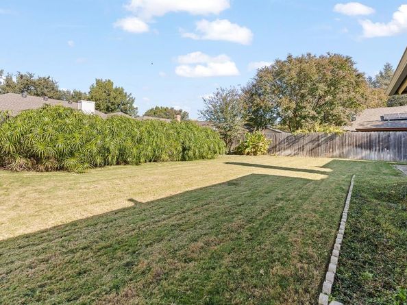 149  Sandlewood Lane , Burleson Texas 76028