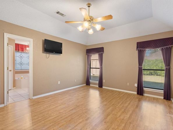 149  Sandlewood Lane , Burleson Texas 76028