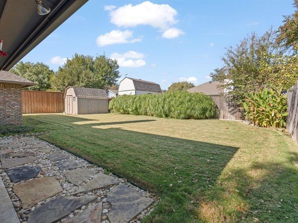 149  Sandlewood Lane , Burleson Texas 76028