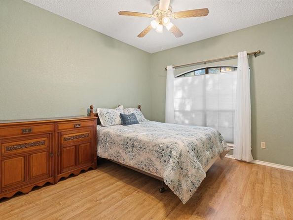 149  Sandlewood Lane , Burleson Texas 76028