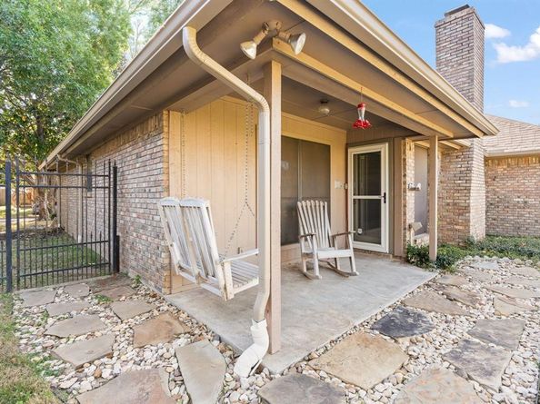 149  Sandlewood Lane , Burleson Texas 76028