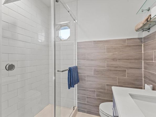 2919  Maple Springs Boulevard , Dallas Texas 75235