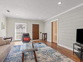 2919  Maple Springs Boulevard , Dallas Texas 75235