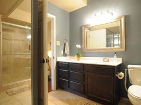 505  Ranch Trail  105, Irving Texas 75063