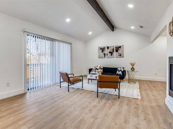 5204  Blue Valley Court , Fort Worth Texas 76112