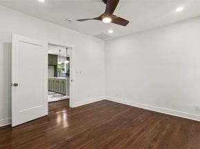 624 N Vernon Avenue , Dallas Texas 75208