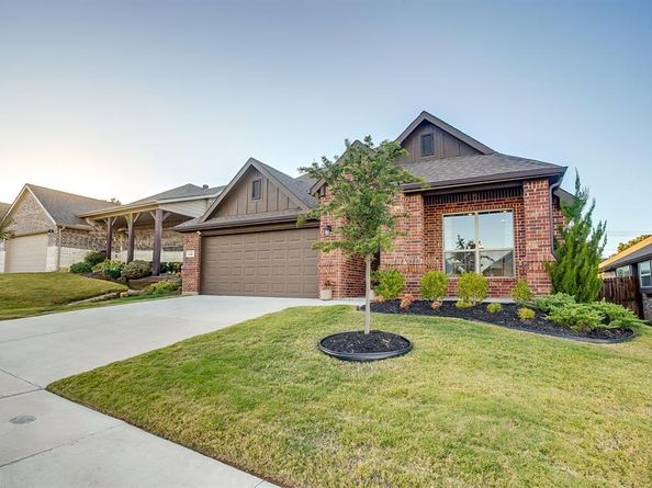 728  Long Iron Drive , Fort Worth Texas 76108