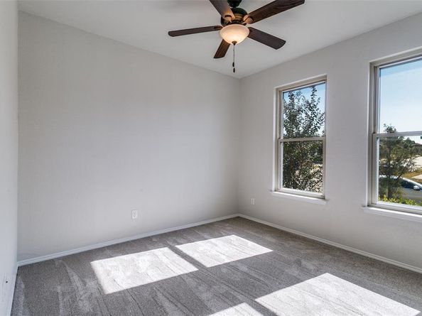 5629  Sea Cove Lane , Denton Texas 76208