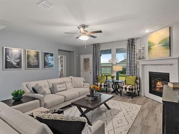 8725  TALLWOOD Lane , Justin Texas 76247