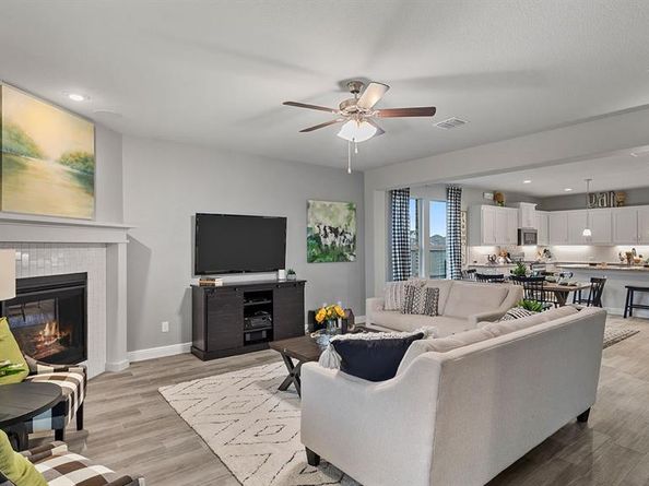 8725  TALLWOOD Lane , Justin Texas 76247