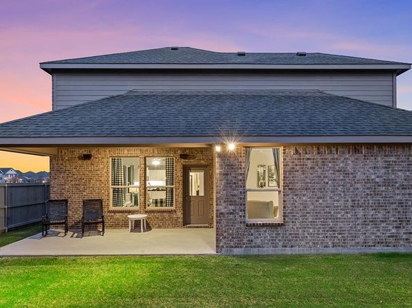 8725  TALLWOOD Lane , Justin Texas 76247