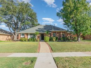 2015  Robin Hill Lane , Carrollton Texas 75007