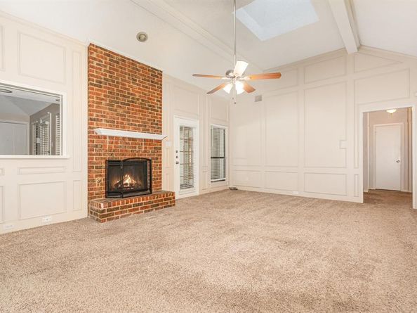 2015  Robin Hill Lane , Carrollton Texas 75007