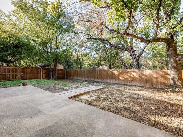 1106  Patrick Court , Cedar Hill Texas 75104