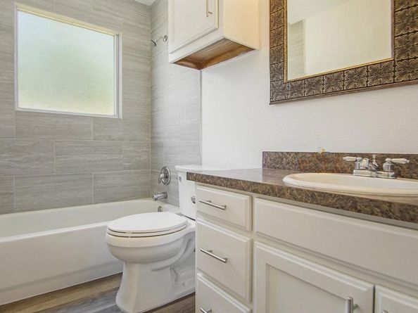 2621  Lee Avenue , Fort Worth Texas 76164