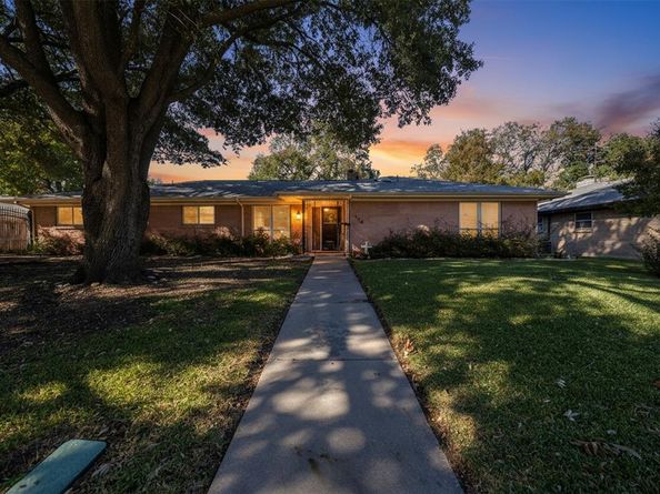 5116  South Drive , Fort Worth Texas 76132