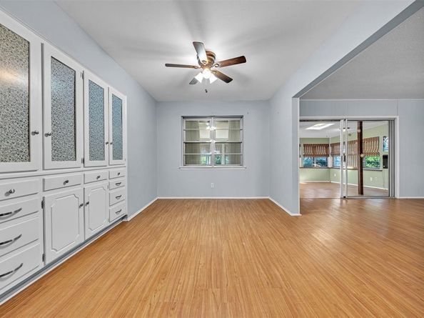 5116  South Drive , Fort Worth Texas 76132