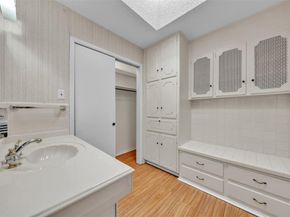 5116  South Drive , Fort Worth Texas 76132