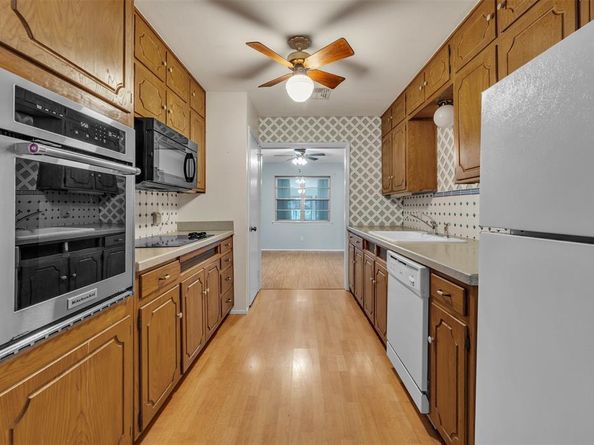 5116  South Drive , Fort Worth Texas 76132