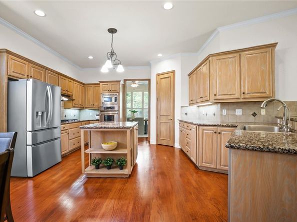 1807  Meadowcove Drive , Richardson Texas 75081